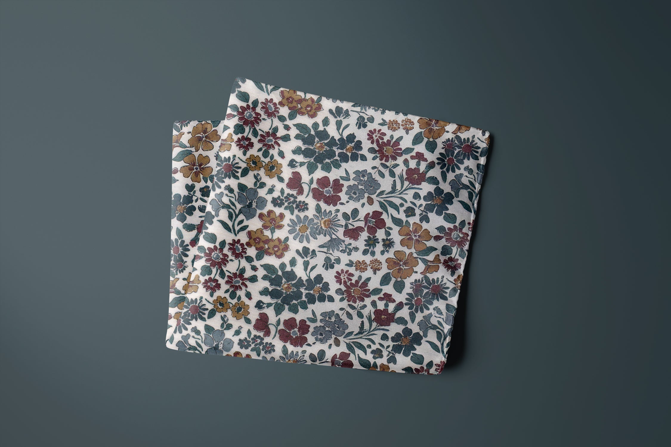 Annabelle - Black Tie