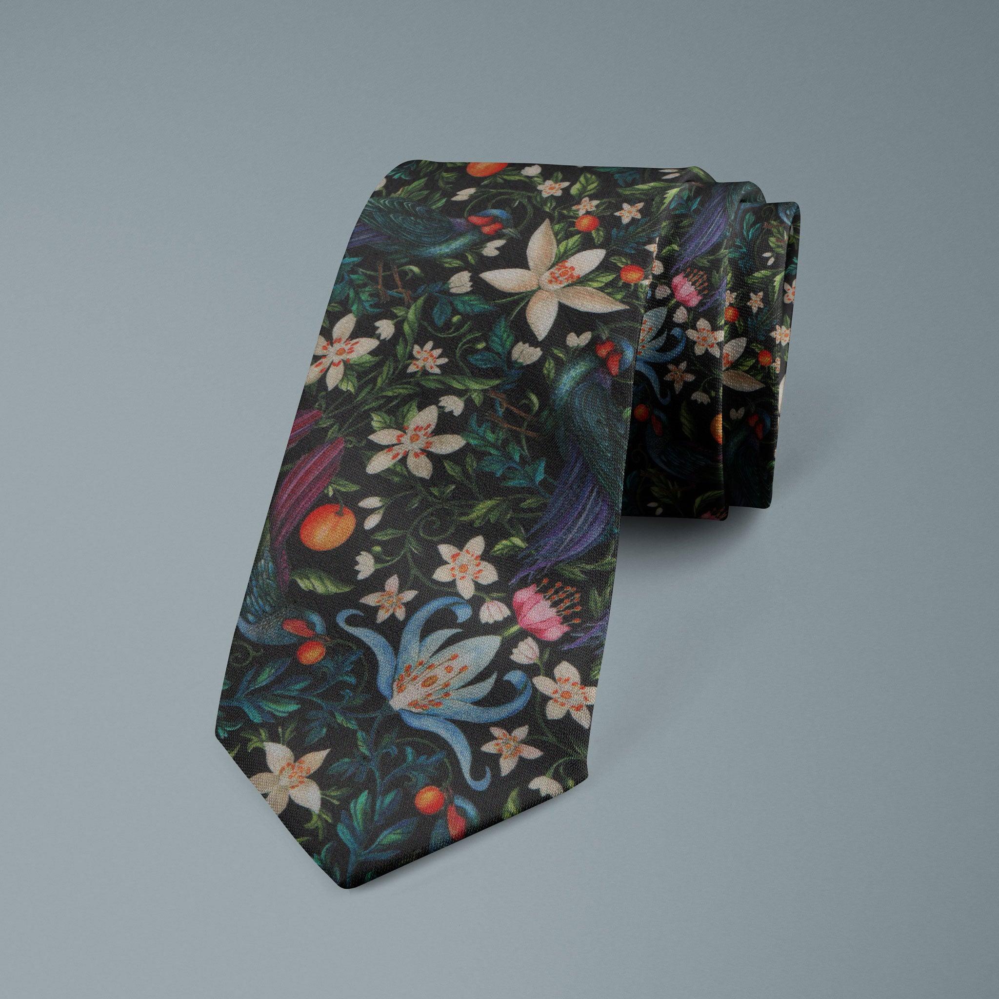 Forbidden Fruit Green - Black Tie