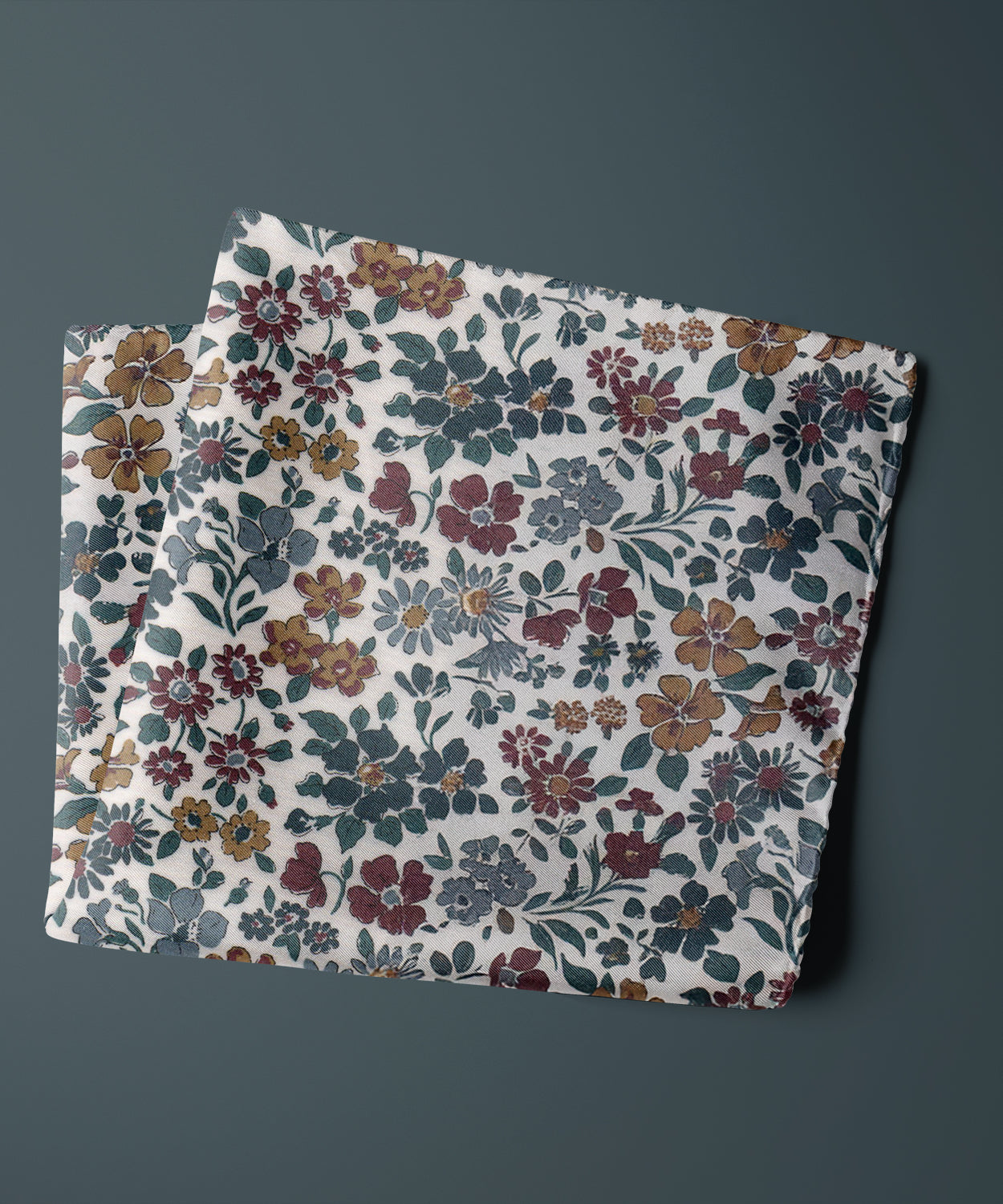 Annabelle - Black Tie 