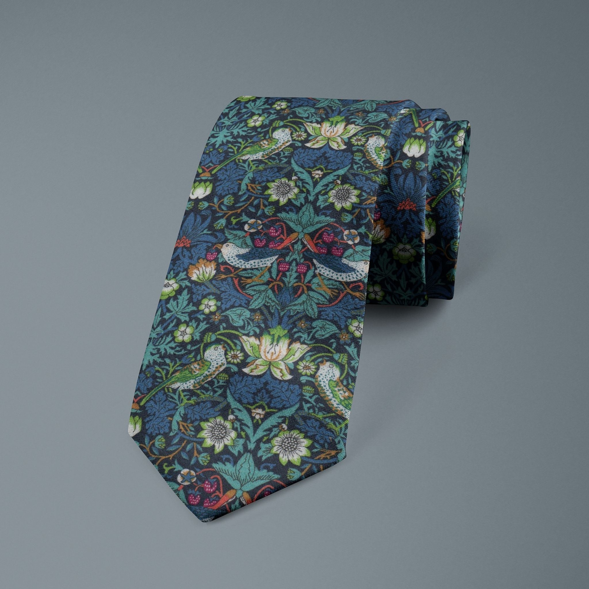 liberty strawberry thief tie